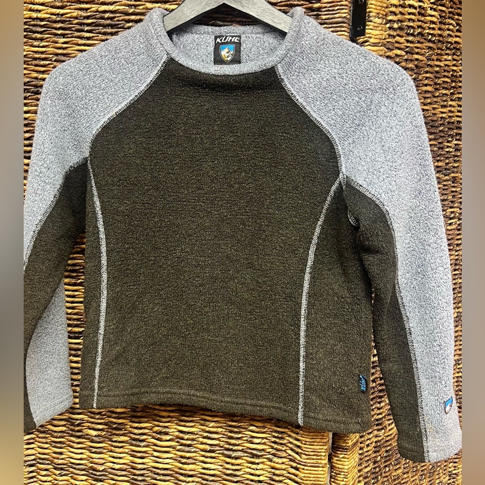 KUHL Youth‎ Crewneck Sweater - Charcoal and Heather Gray- Medium
